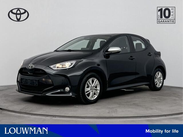 Toyota YARIS 1.5 Hybrid 115 Active Luxury | Stoelverwarming | Parkeersensoren | Apple Carplay-Android Auto |