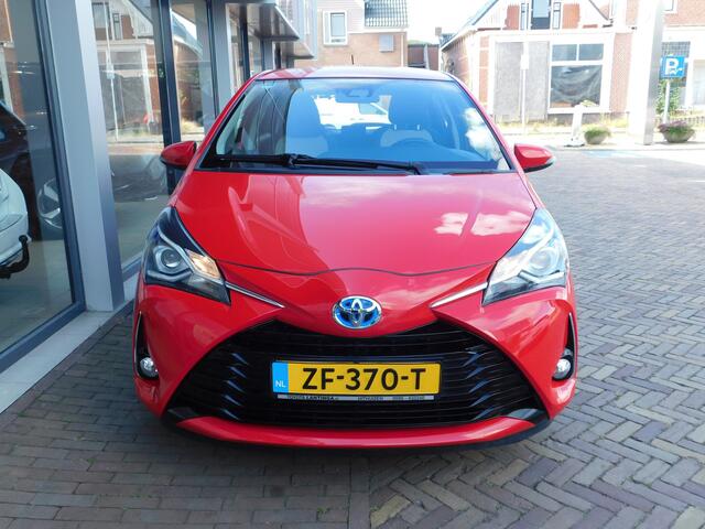 Toyota YARIS 1.5 Hybrid Design | NAVI