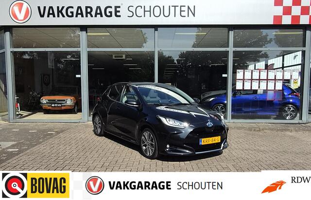 Toyota YARIS 1.5 Hybrid Executive Sport|Panodak|Navi|Apple
