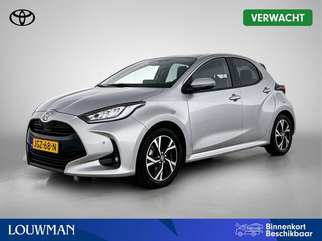 Toyota YARIS 1.5 Hybrid 115 Dynamic Comfort Pack | BTW voertuig | Dealer onderhouden | Stoel+stuurverwarming | Dodehoek detectie | Parkeersensoren voor+achter | Climate Control | Cruise Control Adaptive |