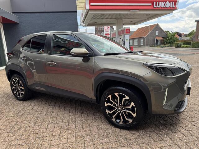 Toyota YARIS Cross 1.5 Hybrid Dynamic *TREKHAAK/STUURVERWARMING*