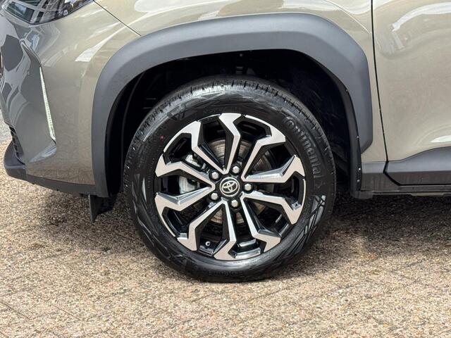 Toyota YARIS Cross 1.5 Hybrid Dynamic *TREKHAAK/STUURVERWARMING*