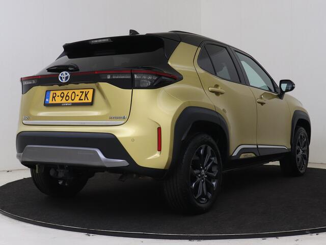 Toyota YARIS Cross 1.5 Hybrid Explore | Dealer onderhouden | NL auto | Parkeersensoren voor+achter | Navigatie | Apple CarPlay/Android Auto | Elektrisch verstel/inklapbare buitenspiegels | Keyless Entry/Start |
