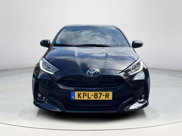 Toyota YARIS 1.5 Hybrid 115 Dynamic | LED koplampen | Carplay | Licht metalen velgen | Parkeercamera |