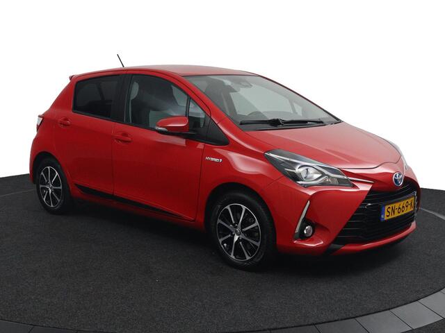 Toyota YARIS 1.5 Hybrid Design Sport | Origineel NL | Trekhaak | Privacy Glas | Climate Control | Cruise Control |