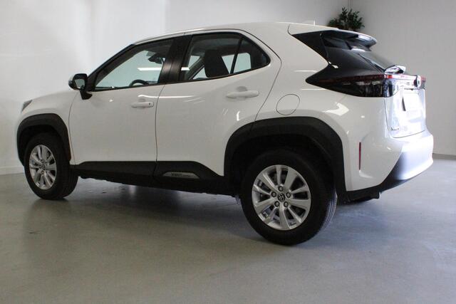 Toyota YARIS Cross 1.5 Hybrid Business | APK: 06-2028 | CLIMA | NL-AUTO+N.A.P! | CAMERA | CRUISE | LANE-ASSIST | LED |