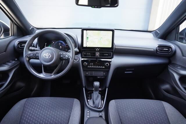 Toyota YARIS Cross 1.5 Hybrid Dynamic Keyless | ACC | Camera | Stoel&Stuur verwarm.