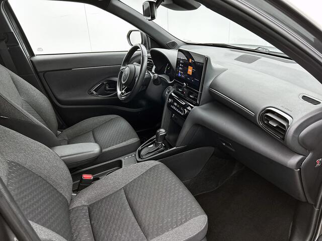 Toyota YARIS Cross 1.5 Hybrid 115 First Edition | Navigatie | Lichtmetalen velgen |