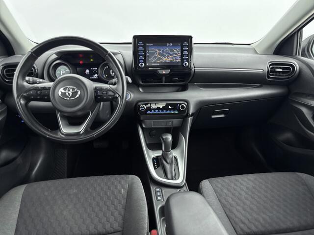 Toyota YARIS 1.5 Hybrid Dynamic | NL Auto | Cruise Control Adaptief | Achteruitrijcamera | Onderweg-naar-dealer