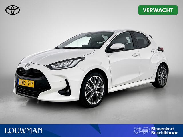 Toyota YARIS 1.5 Hybrid 130 Executive | BTW voertuig | Dodehoek detectie | Stoel+stuurverwarming | Parkeersensoren voor+achter | Draadloze telefoonlader | Navigatie | Apple CarPlay/Android Auto | Cruise Control Adaptive |