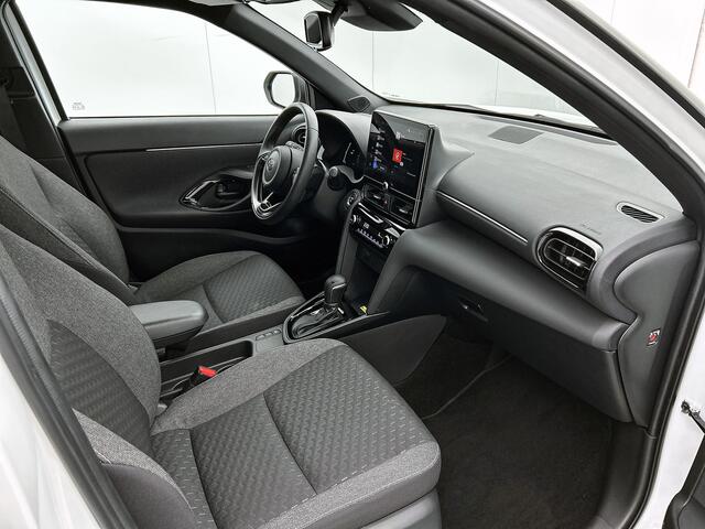 Toyota YARIS Cross 1.5 Hybrid 115 First Edition | BTW voertuig | Apple CarPlay/Android Auto | Navigatie | Cruise Control Adaptive | Climate control | achteruitrijcamera |