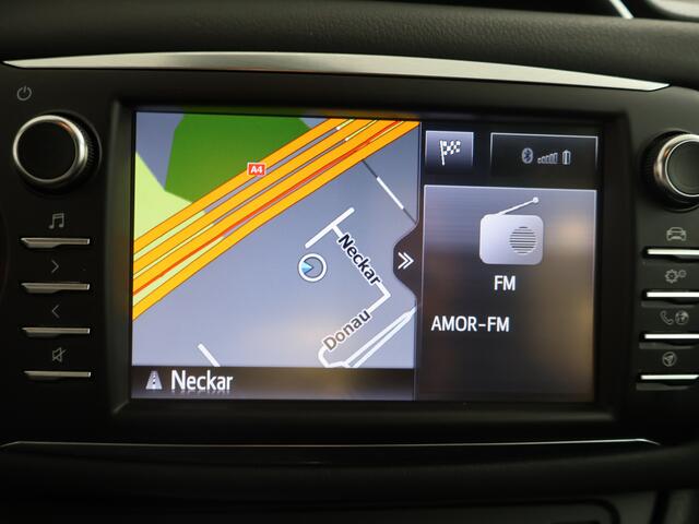 Toyota YARIS 1.5 Hybrid Energy Plus | Dealer onderhouden | Half leder/Alcantara bekleding | Parkeersensoren achter | Navigatie | Cruise Control | Climate control | Achteruitrijcamera | fotostudio