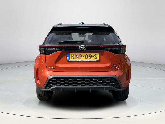 Toyota YARIS Cross 1.5 Hybrid GR Sport | Stoel- + stuurverwarming | Carplay | Parkeersensoren | Dode hoek waarschuwing |