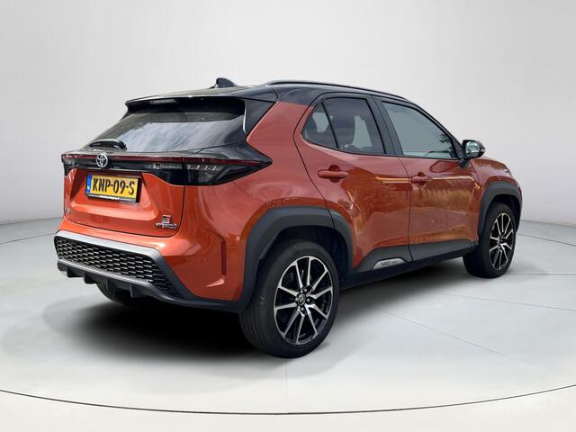 Toyota YARIS Cross 1.5 Hybrid GR Sport | Stoel- + stuurverwarming | Carplay | Parkeersensoren | Dode hoek waarschuwing |