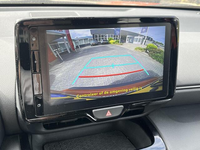 Toyota YARIS Cross 1.5 Hybrid GR Sport | Stoel- + stuurverwarming | Carplay | Parkeersensoren | Dode hoek waarschuwing |