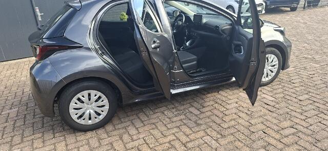 Toyota YARIS 1.0 VVT-i Active appel-carplay
