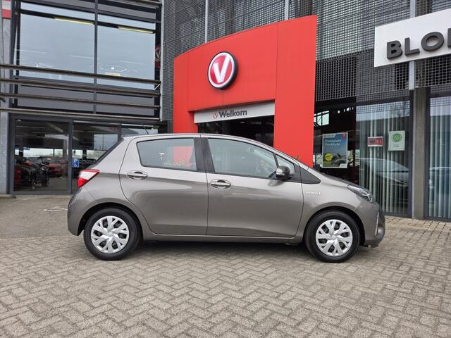 Toyota YARIS 1.5 Hyb. Active