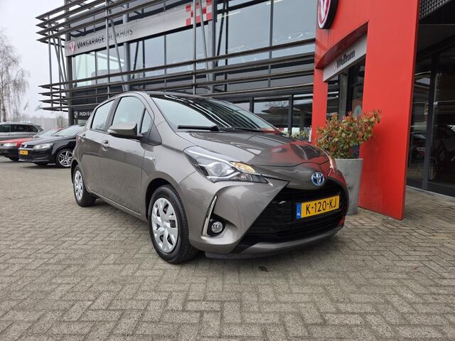 Toyota YARIS 1.5 Hyb. Active