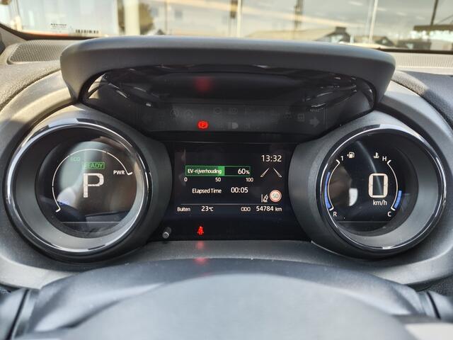 Toyota YARIS 1.5 Hybrid Executive | HUD | JBL | Navi | Sensoren v/a | Blind Spot |Stoelverwarming |