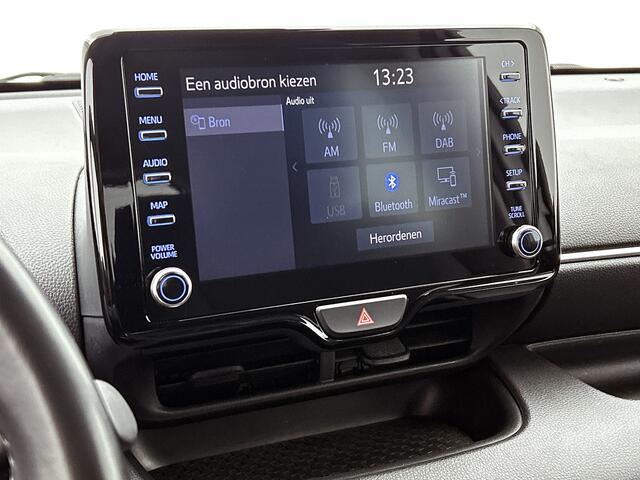 Toyota YARIS 1.5 Hybrid Dynamic | Trekhaak | Apple Carplay/Android Auto | Airco