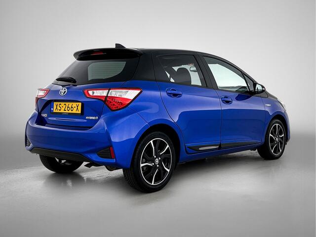 Toyota YARIS 1.5 Hybrid Bi-Tone Plus | Navigatie | Bluetooth | Achteruitrijcamera |