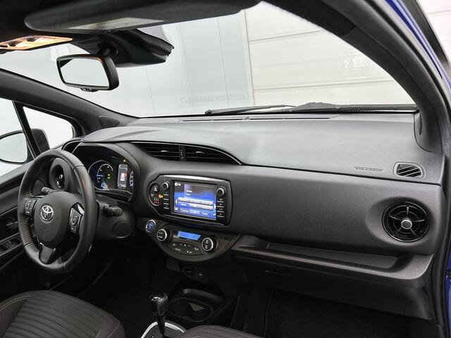 Toyota YARIS 1.5 Hybrid Bi-Tone Plus | Navigatie | Bluetooth | Achteruitrijcamera |