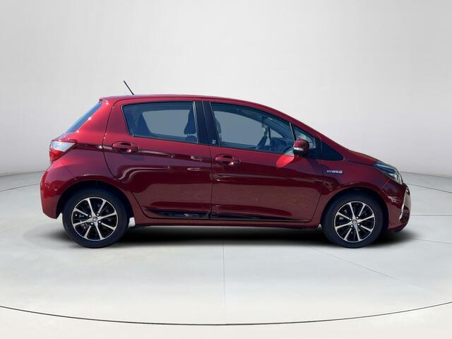 Toyota YARIS 1.5 Hybrid Design | All-in prijs | Automaat | Stoelverwarming | Camera | Bluetooth |