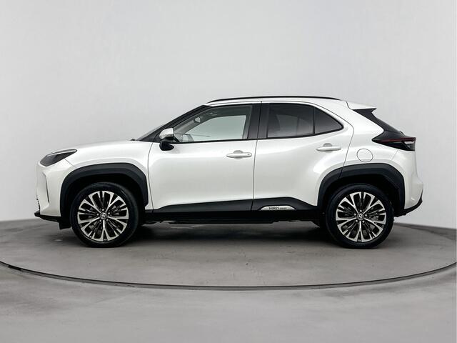 Toyota YARIS Cross 1.5 Hybrid Executive Limited | Panoramadak | Half Leder | PDC | Navigatie | * OVB Financiering MP T/M 18-08