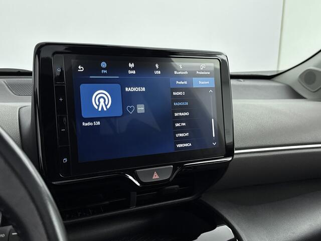 Toyota YARIS Cross 1.5 Hybrid Executive Limited | Panoramadak | Half Leder | PDC | Navigatie | * OVB Financiering MP T/M 18-08