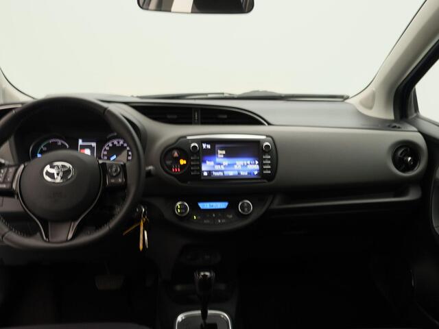 Toyota YARIS 1.5 Hybrid Active | Camera | Climate control | Cruise control