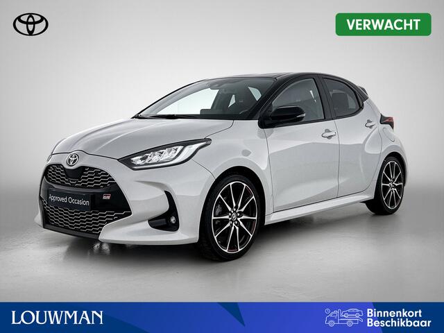 Toyota YARIS 1.5 Hybrid GR Sport | BTW voertuig | JBL | dodehoek detectie | Stoelverwarming | Draadloze telefoonlader | Navigatie | Apple CarPlay/Android Auto | Cruise Control Adaptive |