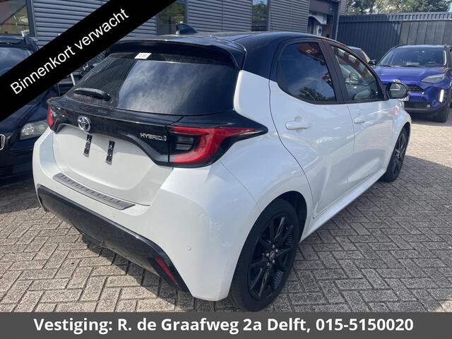 Toyota YARIS 1.5 Hybrid Executive | Stoelverwarming | Navigatie | Parkeersenoren | Apple Carplay/Android Auto