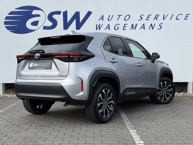 Toyota YARIS Cross 1.5 Hybrid Team D | ACC | CarPlay | Camera | Keyless | 17 inch