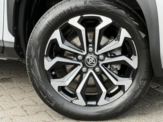 Toyota YARIS Cross 1.5 Hybrid Team D | ACC | CarPlay | Camera | Keyless | 17 inch