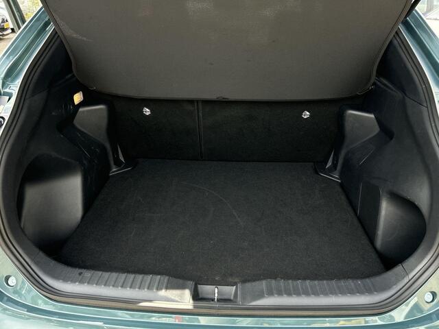 Toyota YARIS Cross 1.5 Hybrid 115 Dynamic RIJKLAAR | Comfort Pack | NL-Auto | Navigatie | Camera | Cruise Control Adaptief | BSM | PDC