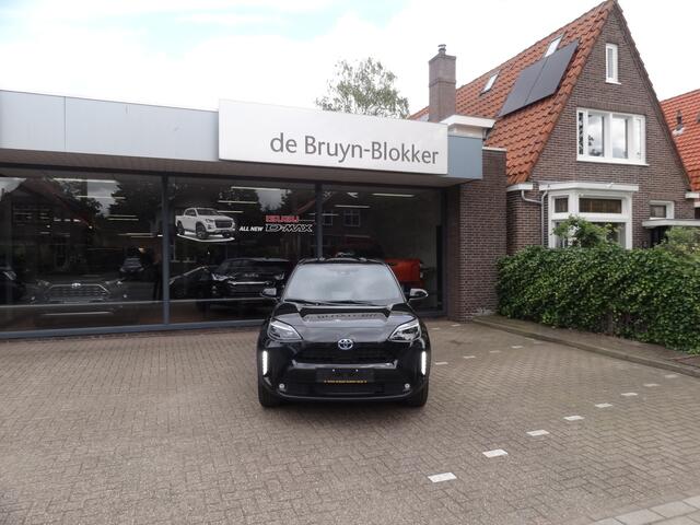 Toyota YARIS Cross 1.5 Hybrid 130 Dynamic Apple Carplay / Android Auto