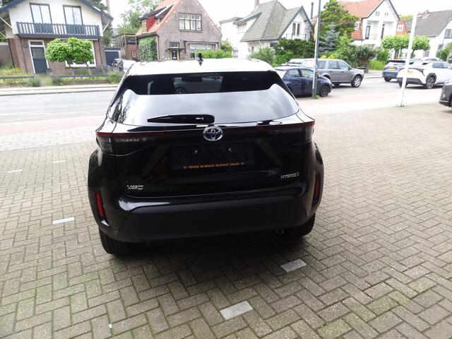 Toyota YARIS Cross 1.5 Hybrid 130 Dynamic Apple Carplay / Android Auto