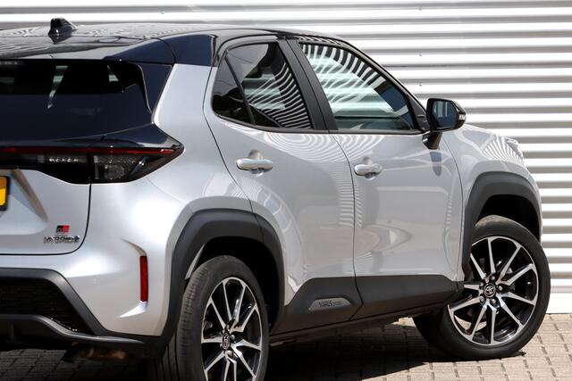 Toyota YARIS Cross 1.5 Hybrid GR Sport Two-Tone