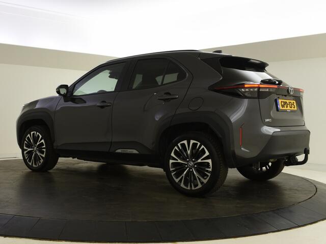 Toyota YARIS Cross 1.5 Hyb 130 Launch Edition | Trekhaak | PDC | Elektr. a. klep |