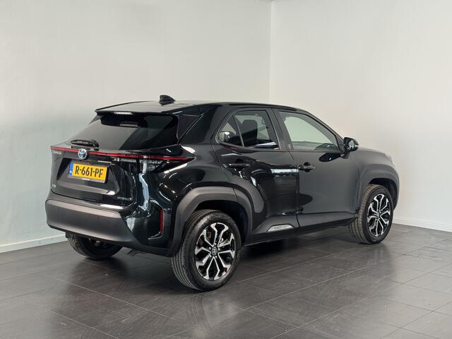 Toyota YARIS Cross 1.5 Hybrid Dynamic Limited | Parkeersensoren voor - en achter | Dodehoek detectie | Apple Carplay |