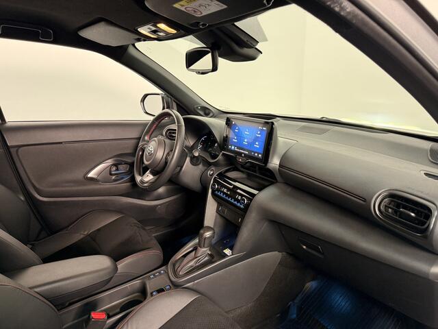 Toyota YARIS Cross 1.5 Hybrid GR Sport | HUD | JBL | Elektrische achterklep |
