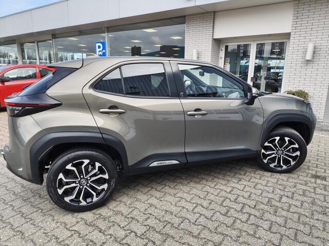 Toyota YARIS Cross 1.5 Hybrid Dynamic | Trekhaak Afn. | Keyless Entry/Start | Andro