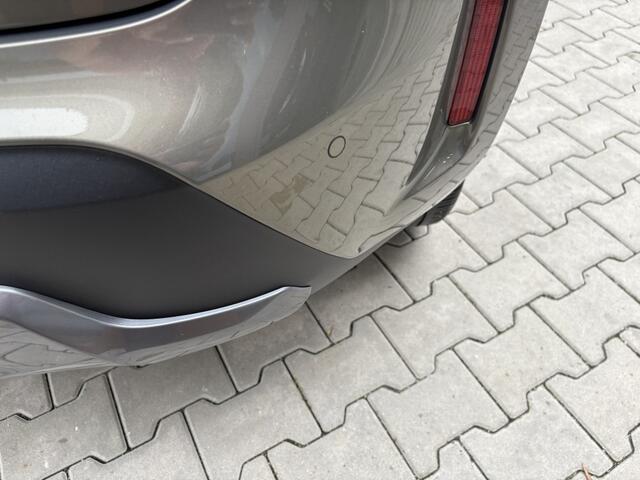 Toyota YARIS Cross 1.5 Hybrid Adventure | Panoramadak | JBL | Blindspot