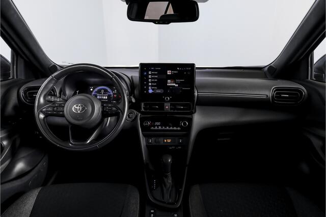 Toyota YARIS Cross 1.5 Hybrid 115 Dynamic | Dig.Cockpit | Adapt.Cruise | Stoel-+stuurverwarming | Camera | PDC | NAV+App.Connect | Auto.Airco | LM 17" | 3906