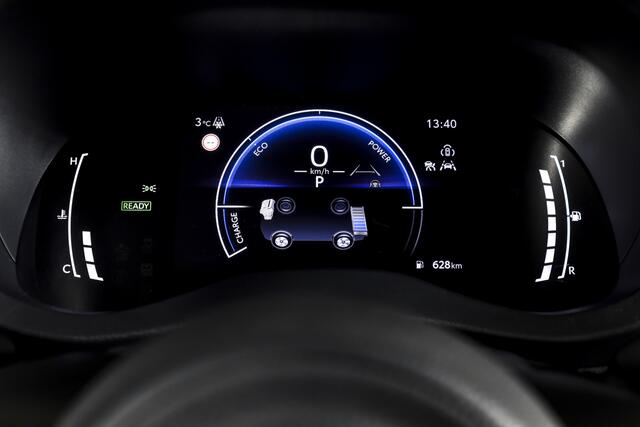 Toyota YARIS Cross 1.5 Hybrid 115 Dynamic | Dig.Cockpit | Adapt.Cruise | Stoel-+stuurverwarming | Camera | PDC | NAV+App.Connect | Auto.Airco | LM 17" | 3906