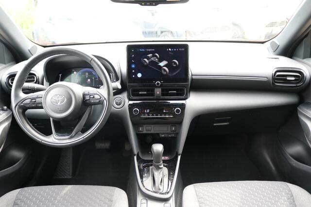 Toyota YARIS Cross 1.5 Hybrid 115 Dynamic | Comfort Pack | BSM | Apple Carplay & Android Auto | Parkeersensoren voor & Achter | Stuur & Stoel verwarming |