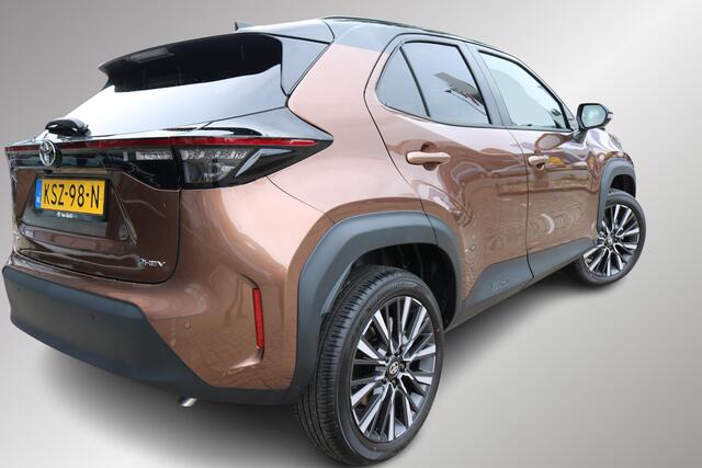 Toyota YARIS Cross 1.5 Hybrid 130 Executive JBL Audio, Elektrische achterklep , Luxe stoelen, Blind spot,