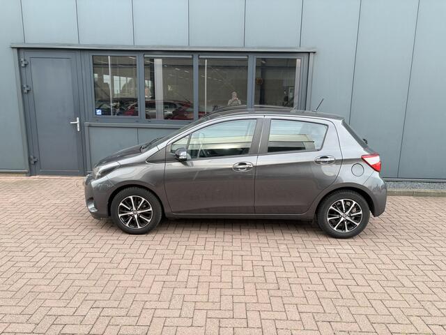 Toyota YARIS 1.0 VVT-i Connect 5-drs. CAMERA/CARPLAY/AIRCO/15INCH