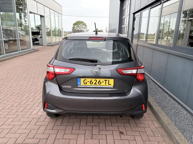 Toyota YARIS 1.0 VVT-i Connect 5-drs. CAMERA/CARPLAY/AIRCO/15INCH