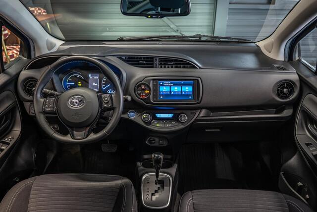 Toyota YARIS 1.5 Hybrid Dynamic | Camera | Stoelverwarming